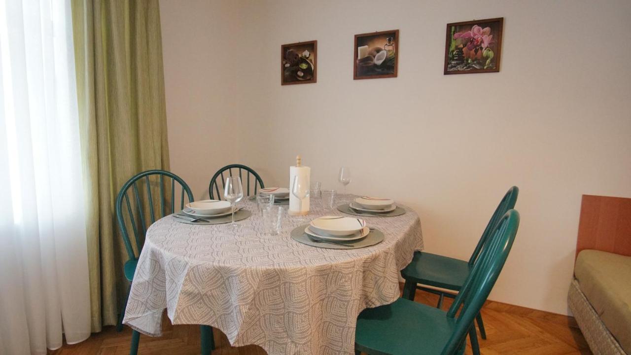 Vila Nejdek - Erzgebirge Aparthotel Buitenkant foto