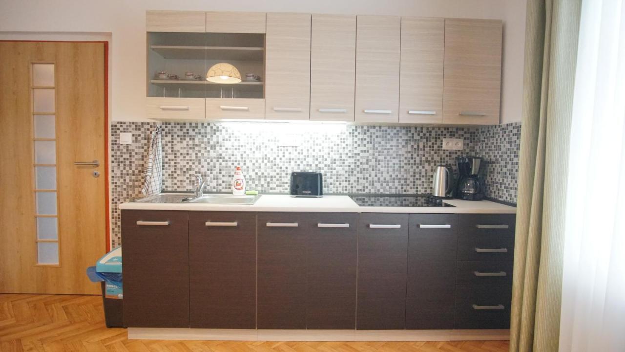 Vila Nejdek - Erzgebirge Aparthotel Buitenkant foto